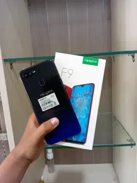 Oppo F9 Ram 8/256 full set Bergaransi
