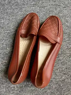 Sepatu karet wanita size 40