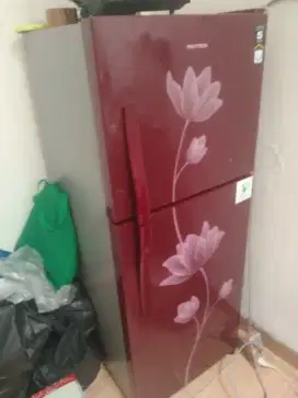 Kulkas 2 pintu boleh nego