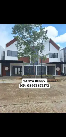 DISEWAKAN RUMAH BARU, RUMAH 2 LANTAI