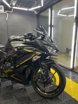 ZX25R ABS SE 2022