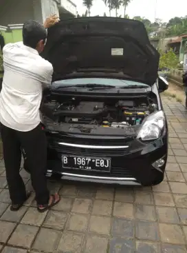 Toyota AGYA 2015
