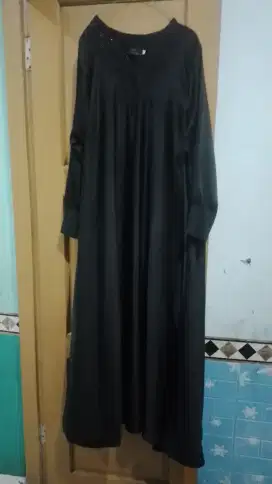 Abaya hitam dewasa