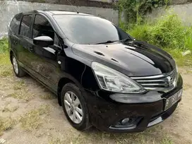 livina xv matic at 2015 hitam km low