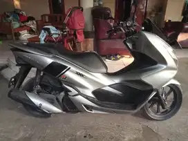 DIJUAL HONDA PCX 2019 TYPE ABS 23JT NEGO