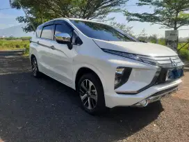 Xpander Ultimate 2019 Low Km Putih