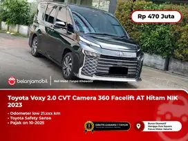 [LOW KM] Toyota Voxy 2.0 CVT TSS Camera360 AT Hitam 2023/2024