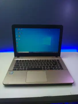 Asus gold intel core i3 - 6100U ram 8 /256 mulus no minus pemakain ok