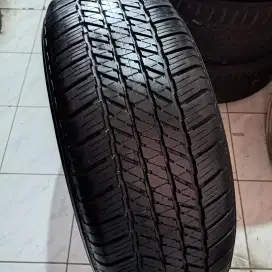 Ban mobil 265 60 18 bridgestone dueler ht 1pcs