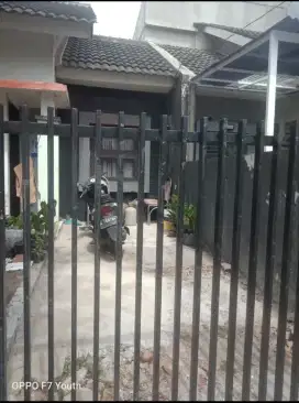 Rumah termurah butuh cepat  di komplek Adipura Gedebage Bandung SHM