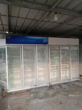 Jual sowcase 3 pintu merk Gea