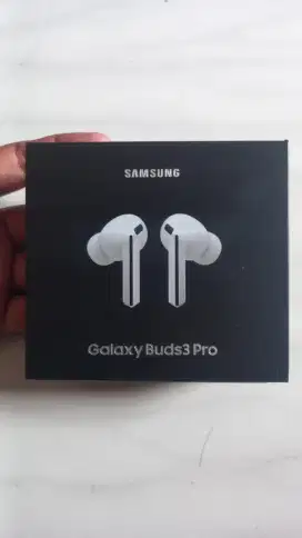 Samsung Galaxy Buds 3 pro BNIB