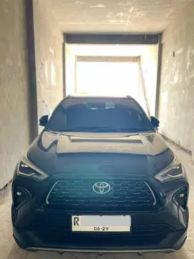DIJUAL YARIS CROSS HYBRID PRIBADI