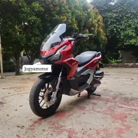 Honda adv 160 cbs tahun 2022 cash credit