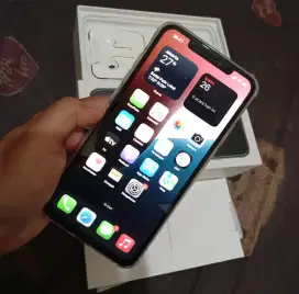 iPhone XS MAX 64 GB inter all operator fullset mulus like new