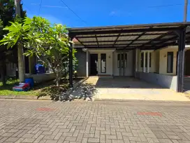 Dikontrakan rumah semi furnish lingkungan nyaman
