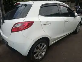 Mazda 2 2013 Bensin