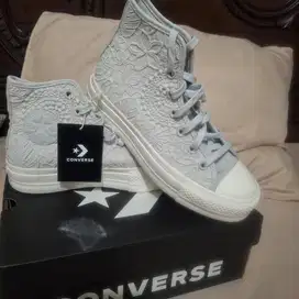Sepatu converse original new