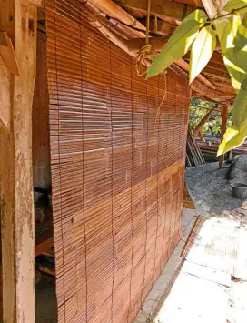 Tirai Bambu Wulung