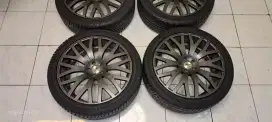 velg 22 kahn + ban accelera 265/40/22 ban 80 %