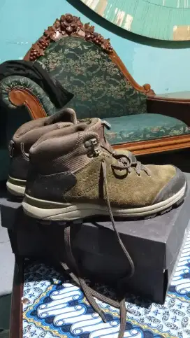 DIJUAL SEPATU EIGER WAGLERI NO 41