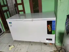 Jual freezer box mrek RSA kapasitas 500Liter