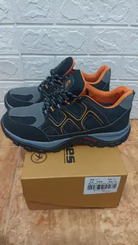 Sepatu Safety GUYISA