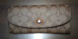 Dompet panjang preloved brand coach ori