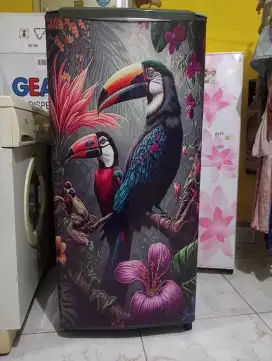 Di jual kulkas Sanyo 1 pintu