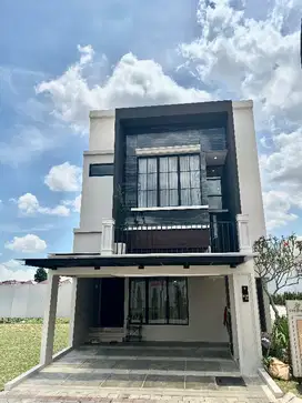 Dijual Rumah dekat Pakuwon Mall Surabaya Barat