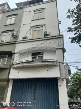 DISEWAKAN RUKO PERLANTAI, JARANG ADA