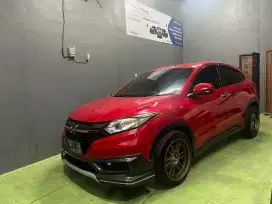 Honda HR-V E Cvt Automatic transmision tahun 2015
