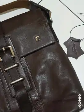 PIERRE CARDIN Leather bag