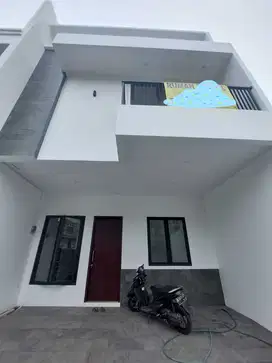 Rumah Baru Desain Modern Lokasi Strategis di Kalibata