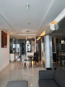 Apartemen Mewah di area MOI, french Walk tower Lyon Garden, 2+1br