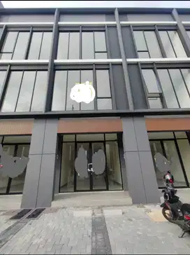 Disewakan Ruko Baru Hampton 3 Lantai Gading Serpong