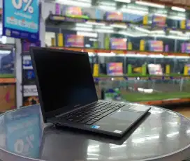 LAPTOP ASUS E1404GA