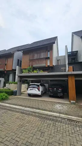 Turun Harga Rumah Bagus Semi Furnished Cluster Caelus BSD