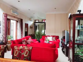 Dijual Rumah Cantik, di menteng bintaro sektor 7 (1308 EA-RY)