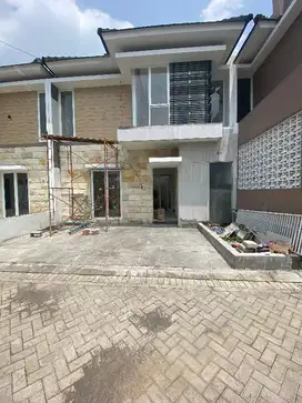 Rumah Baru Siap Huni di Patung Pesawat Suhat Borobudur Blimbing