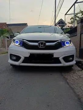 Brio s Satya 2021