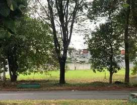 DIJUAL TANAH DAN KAVLING DI PINNGIR JALAN UTAMA LIPPO CIKARANG