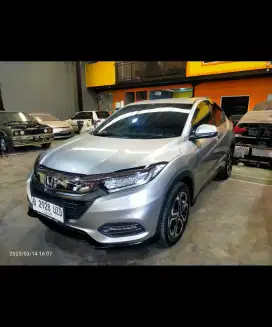 Mobil Honda HRV, 1.5 SE, 2021, Silver, Kondisi Terawat