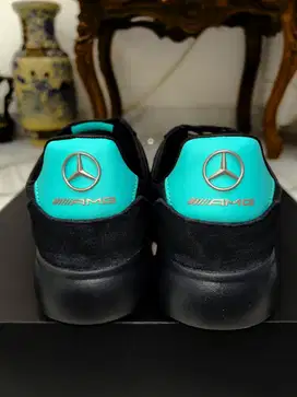 Sepatu Adidas x Mercedes AMG F1