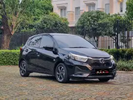 Honda Brio 2023 Facelift
E CVT 1.2 Automatic
Mobil irit murah