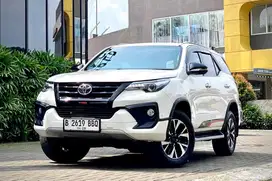 FORTUNER TRDS 2018 PUTIH LIKENEW