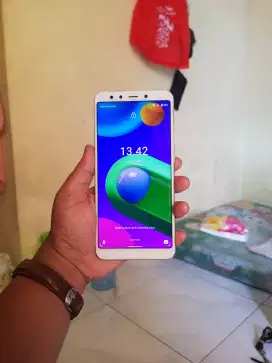 Xiaomi Mi A2 4/64 - Hp Kotak aja - No minus