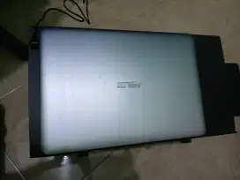 Laptop Asus X441MA