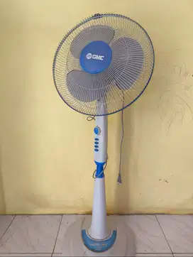 Kipas Angin Berdiri 16 Stand Fan GMC 312