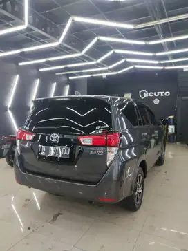 Innova Reborn V A/T Diesel 2022 (Pribadi)
